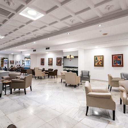 Sur Suites Palmeras 880A Фуeнхирола Екстериор снимка