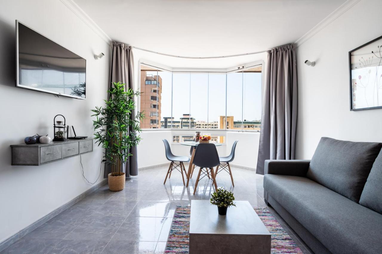 Sur Suites Palmeras 880A Фуeнхирола Екстериор снимка