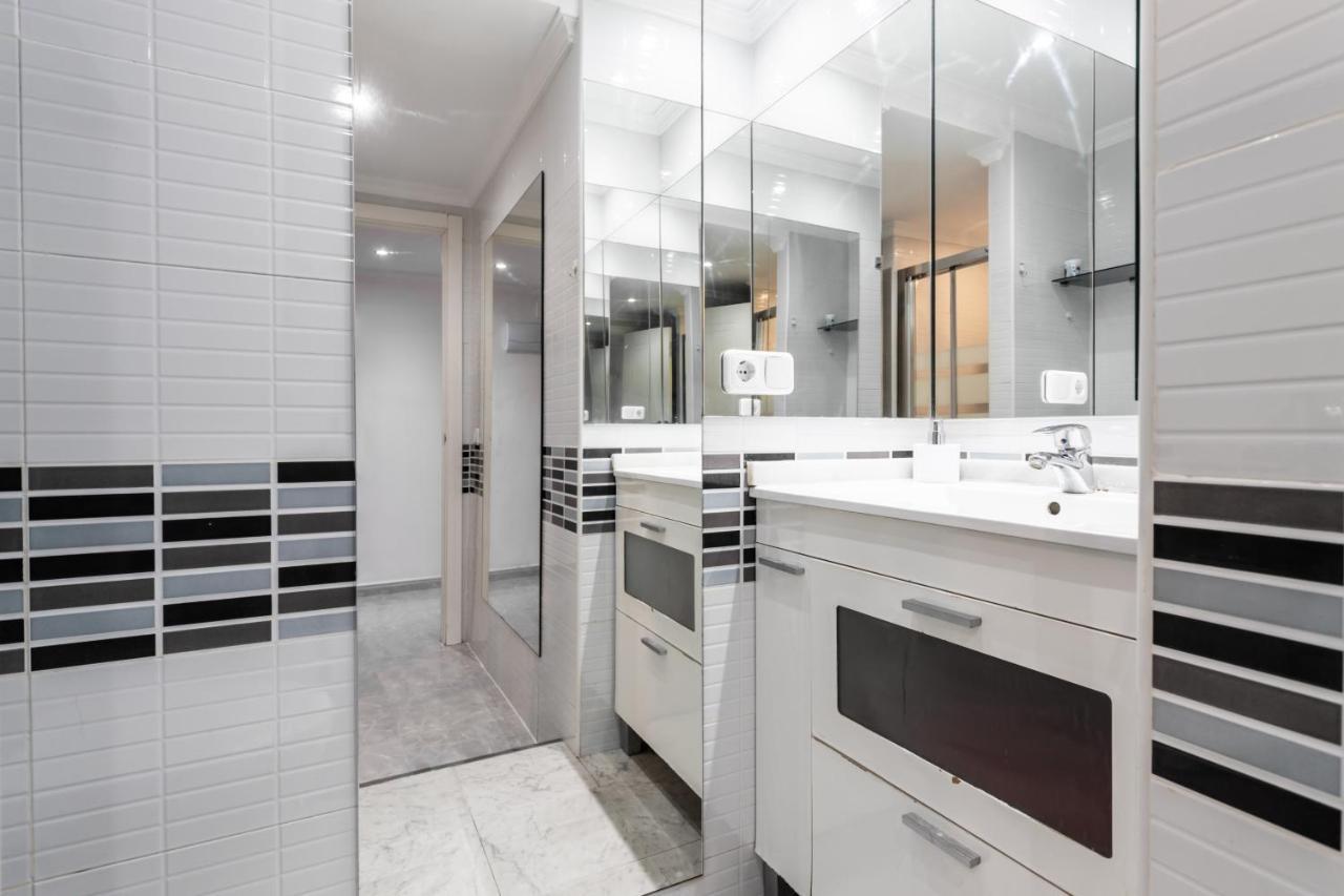 Sur Suites Palmeras 880A Фуeнхирола Екстериор снимка