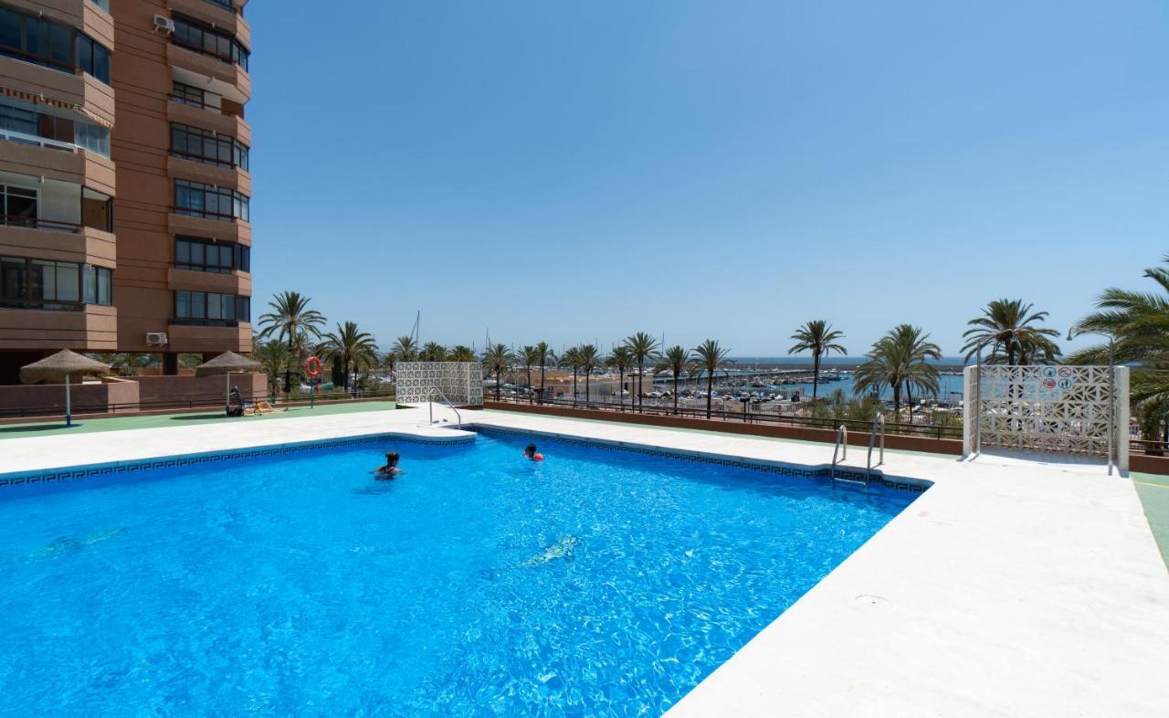 Sur Suites Palmeras 880A Фуeнхирола Екстериор снимка