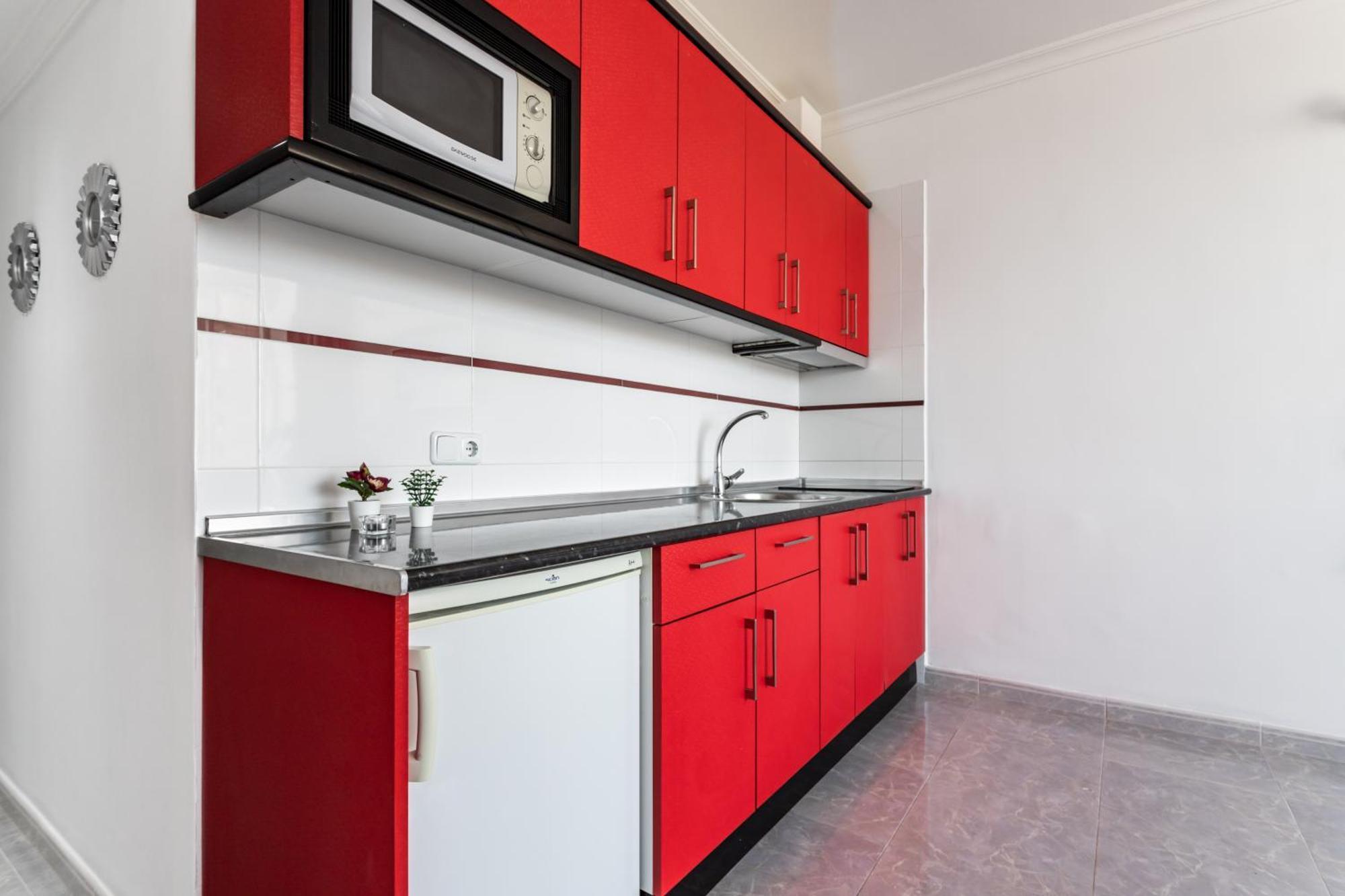 Sur Suites Palmeras 880A Фуeнхирола Екстериор снимка